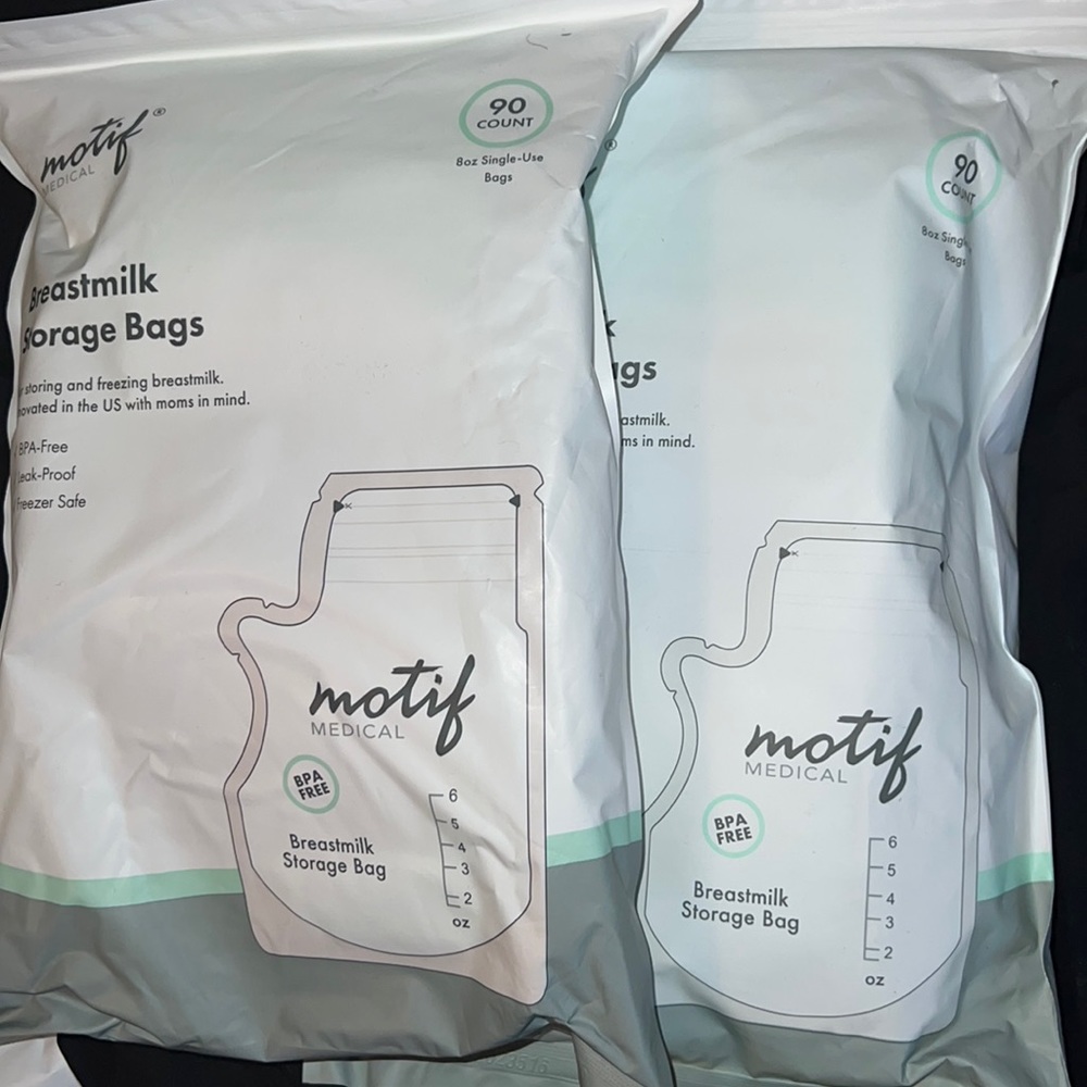 6 bags of 90 count breastmilk storage bags